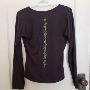 Rare W's S Patagonia Flower Chakra Top